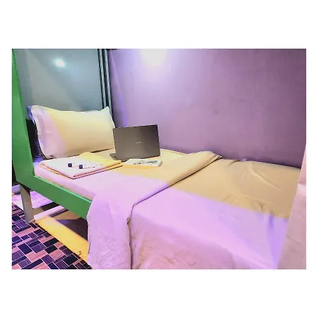 Golden Star Premium Dormitory